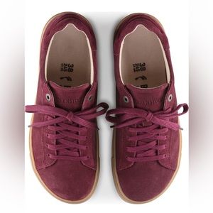 NWB Birkenstock burgundy shoe size 44